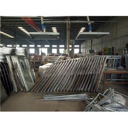 匠心鑄就品質(zhì)，利環(huán)農(nóng)機(jī)專注三輪車棚與整車生產(chǎn)